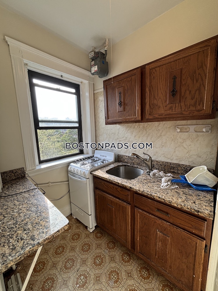 Washington St., Malden