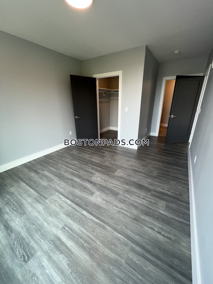 Western Ave., Boston