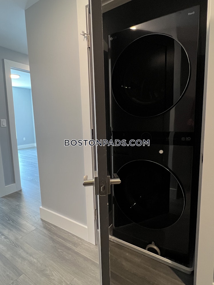 Western Ave., Boston