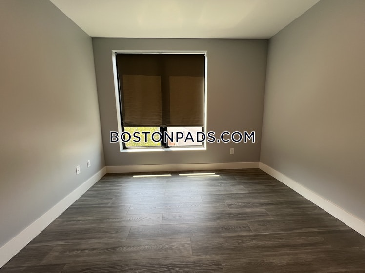 Western Ave., Boston