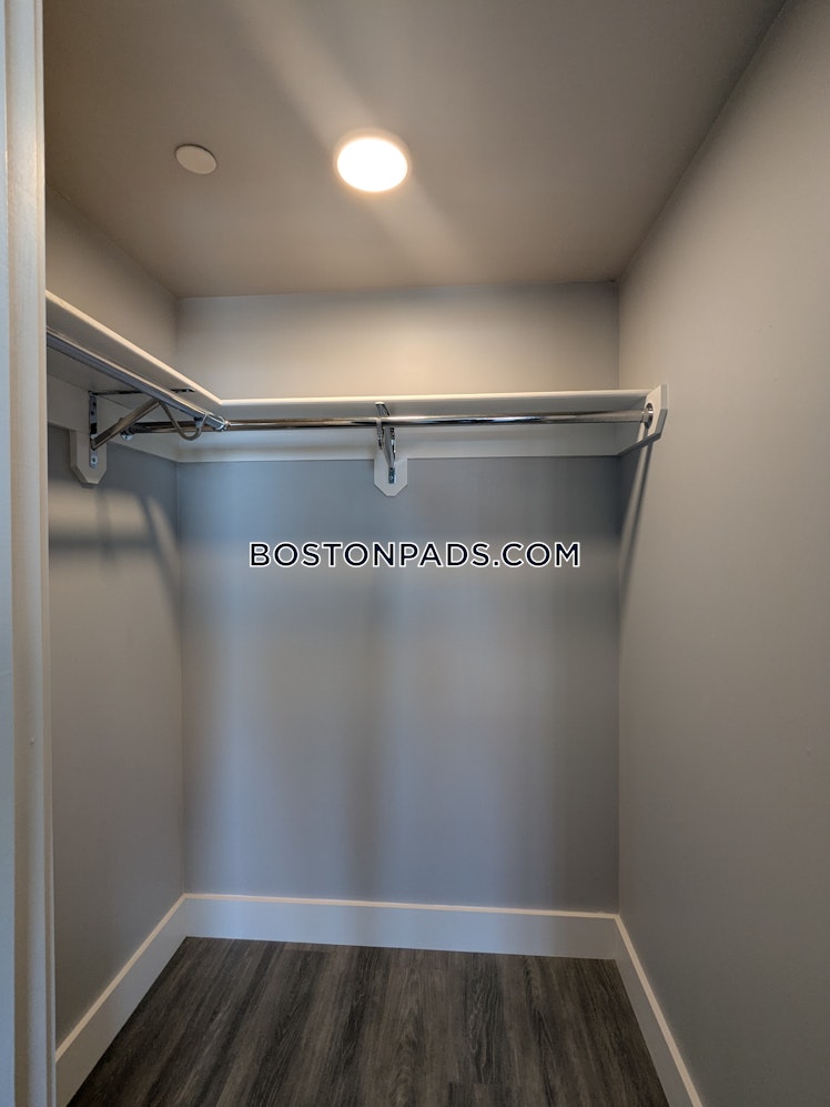 Western Ave., Boston