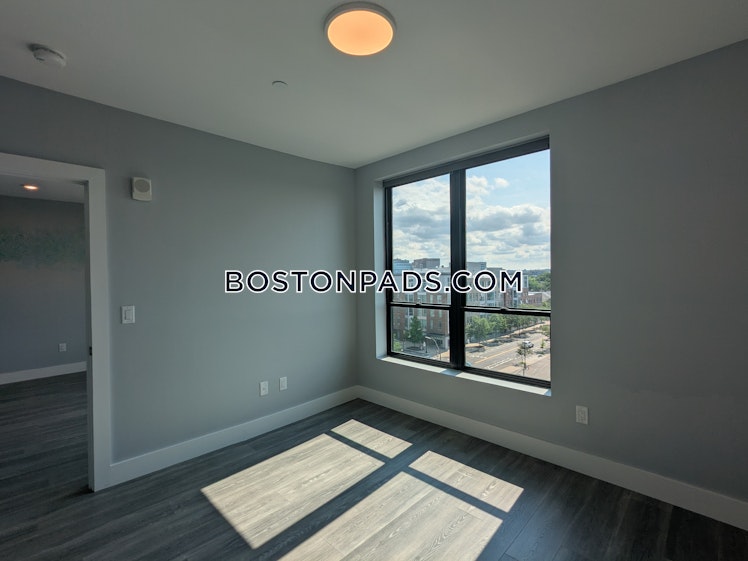 Western Ave., Boston