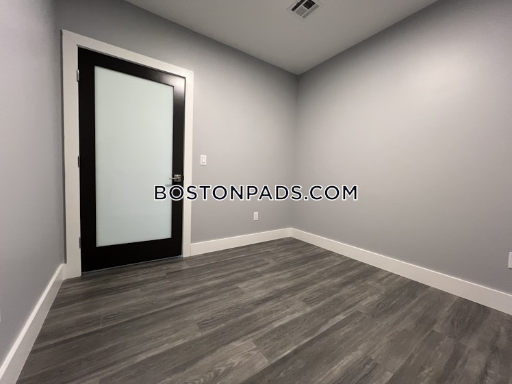 Western Ave., Boston