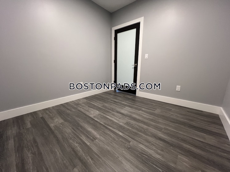 Western Ave., Boston