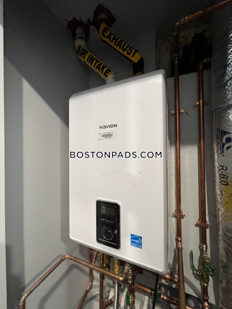 Western Ave., Boston