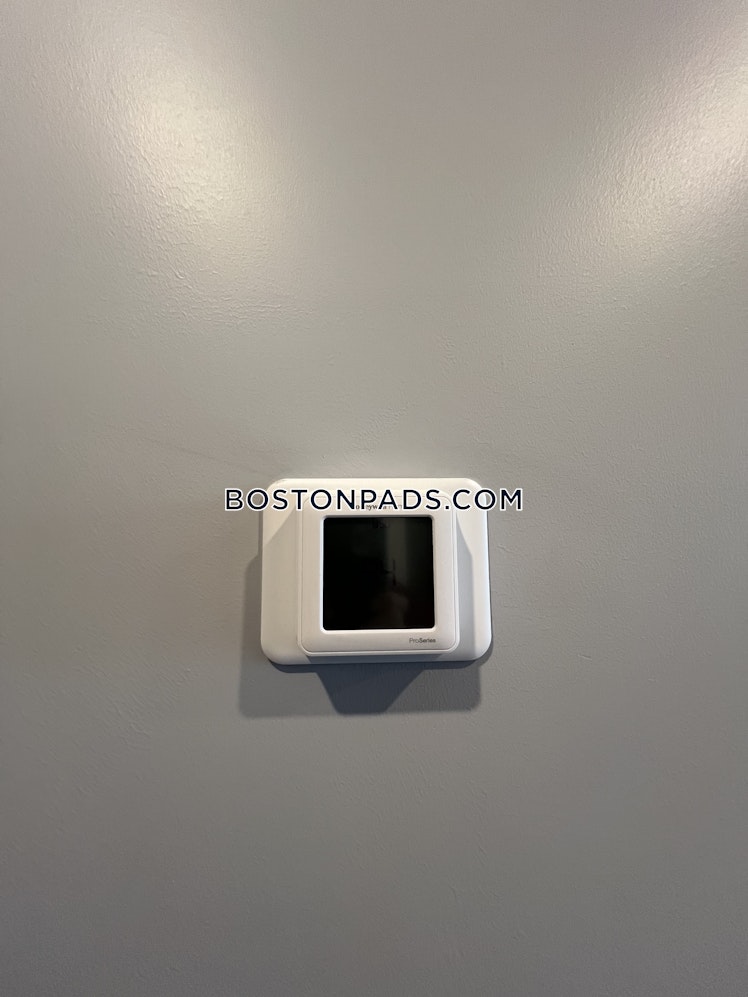 Western Ave., Boston