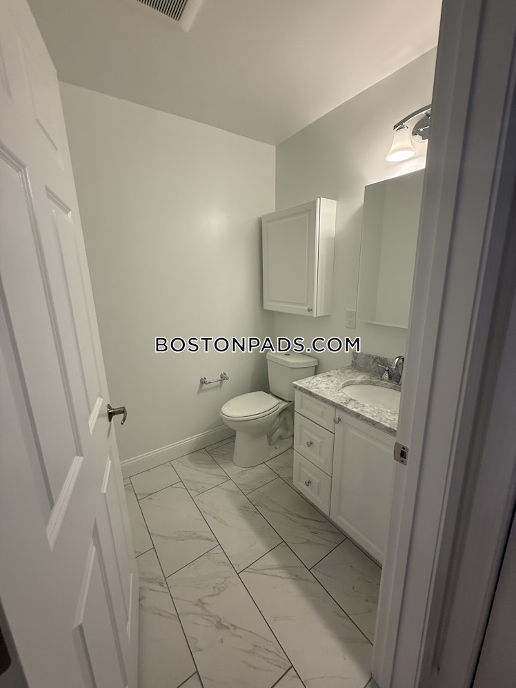 Ellery Ct., Brookline