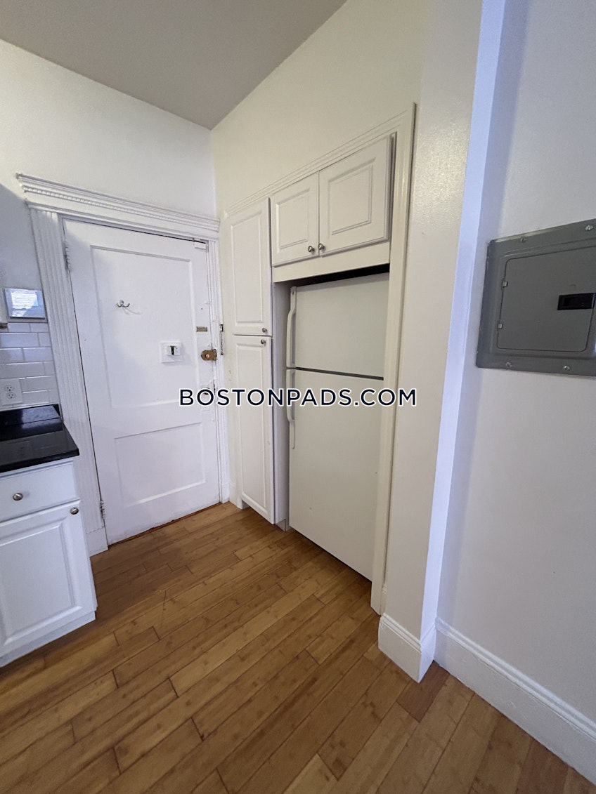 Boston - $2,680+ /month