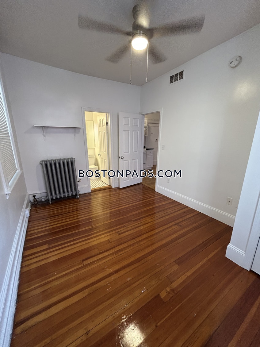 Boston - $2,680+ /month