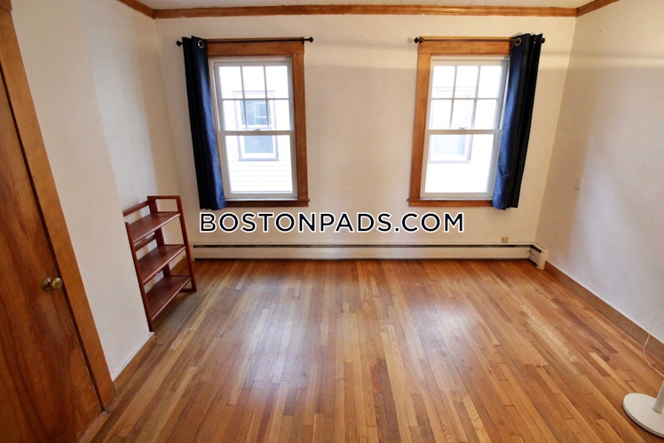 Adams Ter., Cambridge