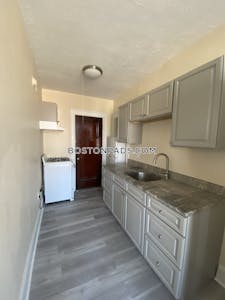 Medford Apartment for rent 1 Bedroom 1 Bath  Wellington - $1,900 No Fee