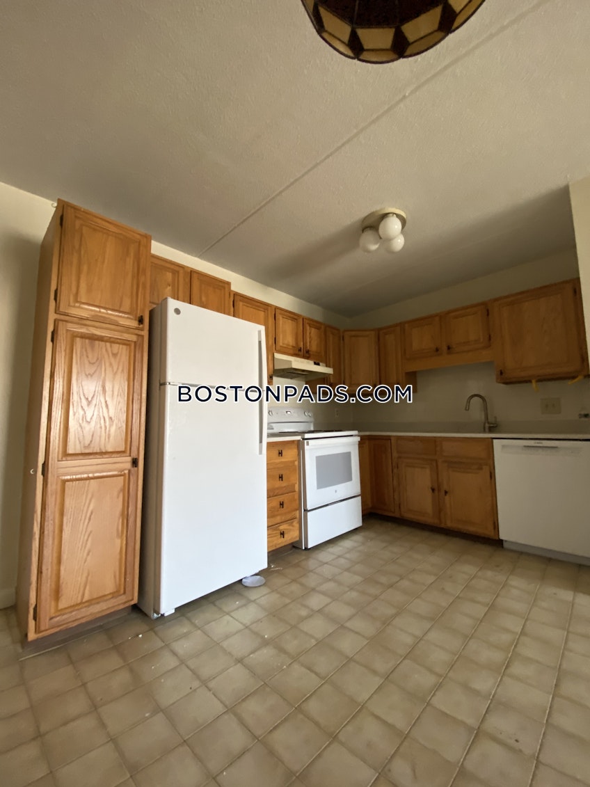 Boston - $3,150+ /month