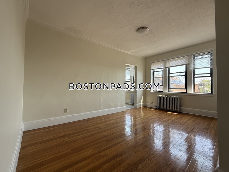 Fellsway West, Medford