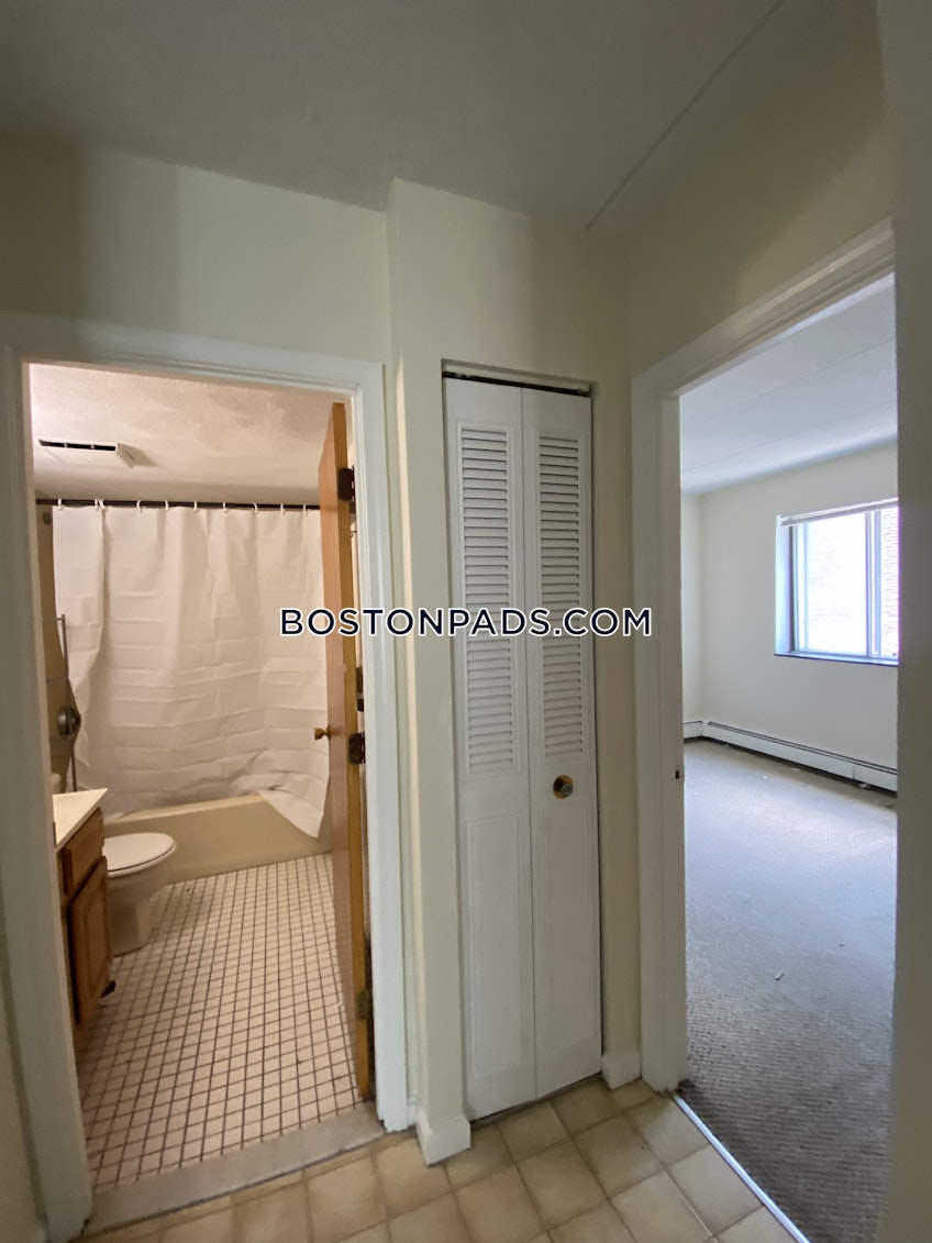 Boston - $3,150+ /month