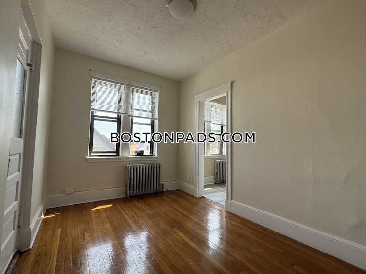 Fellsway West, Medford