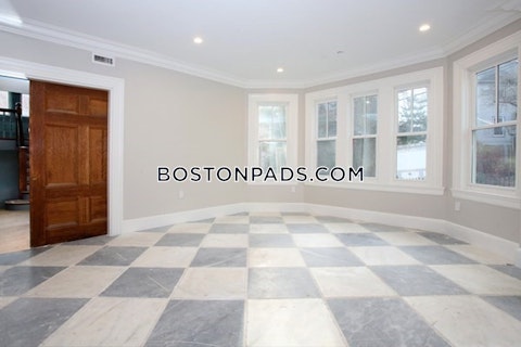 Lanark Brookline photo 8