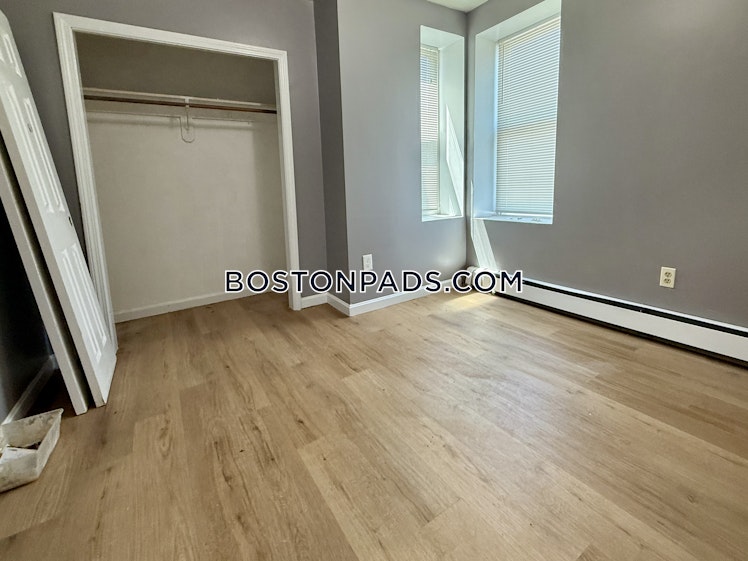 Mount Pleasant Ave., Boston