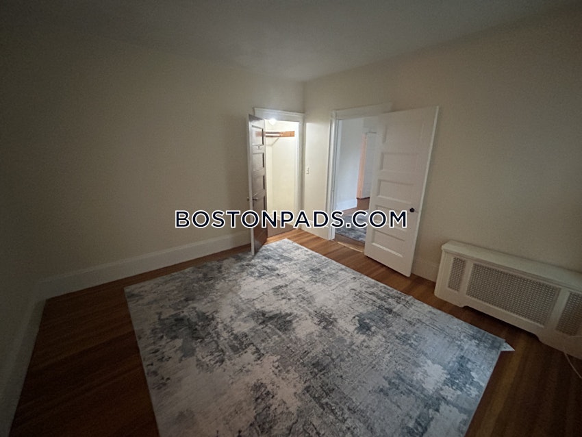 SOMERVILLE - TUFTS - 2 Beds, 2 Baths - Image 11