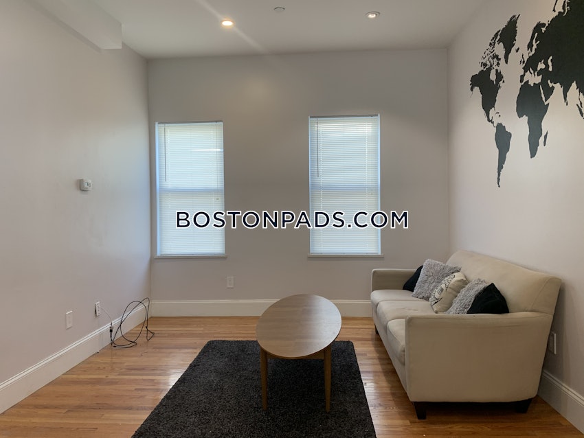 BOSTON - JAMAICA PLAIN - STONY BROOK - 5 Beds, 2 Baths - Image 12