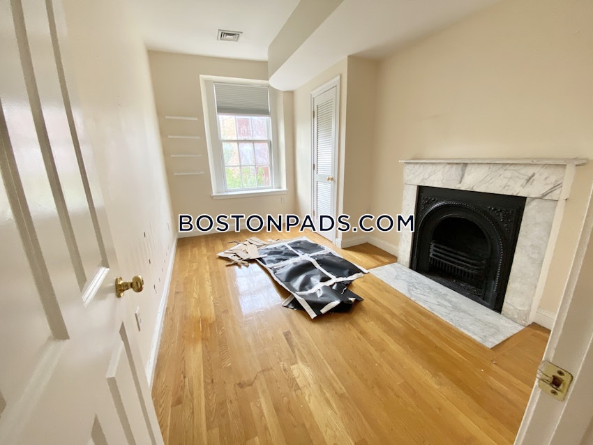 BOSTON - BEACON HILL - 2 Beds, 2.5 Baths - Image 7