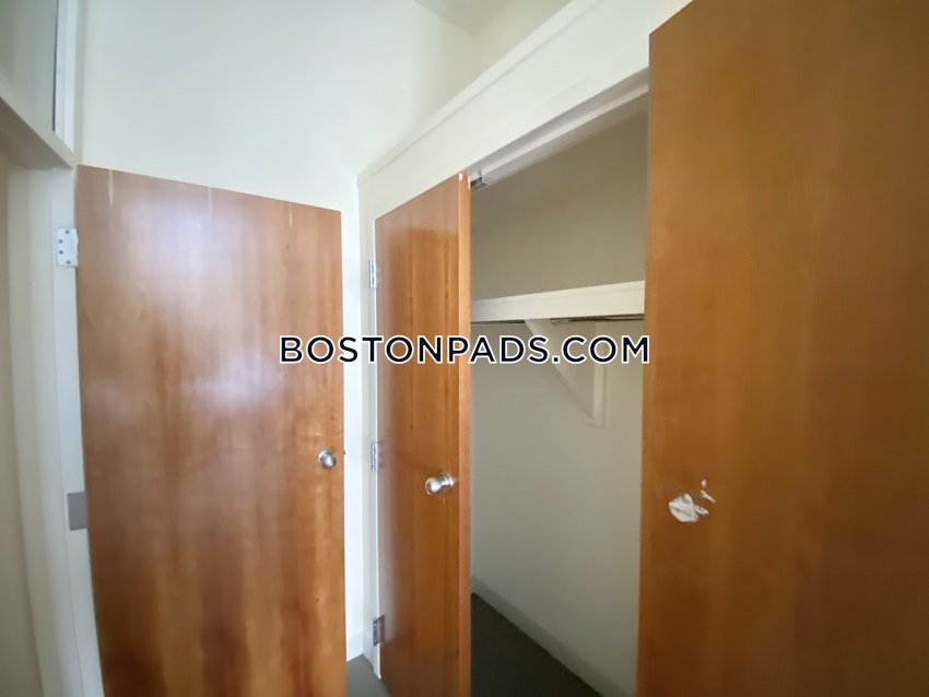 BOSTON - DOWNTOWN - 3 Beds, 1 Bath - Image 15
