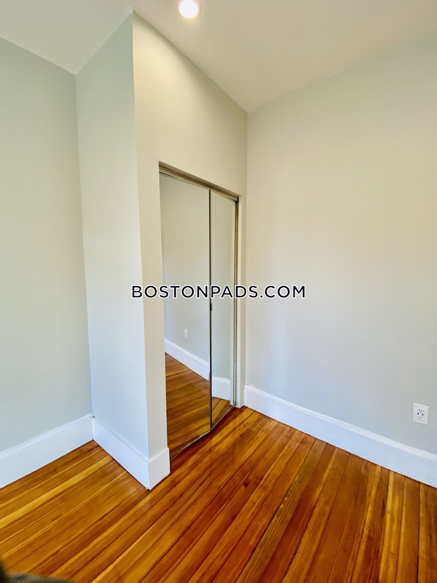 BOSTON - JAMAICA PLAIN - FOREST HILLS - 4 Beds, 2 Baths - Image 3