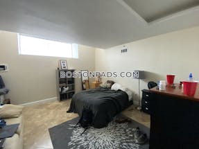 North End 4 Beds 2 Baths Boston - $6,500 No Fee