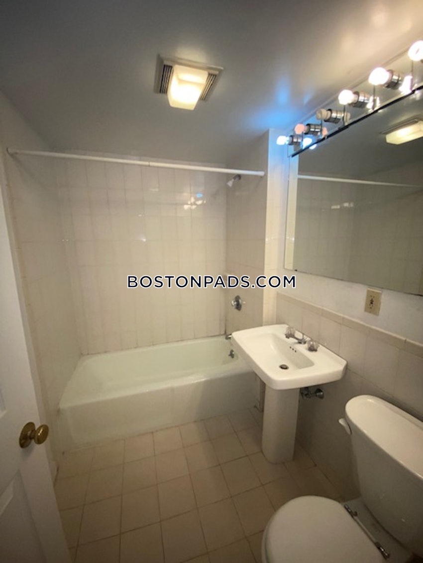 CHELSEA - 2 Beds, 1 Bath - Image 16