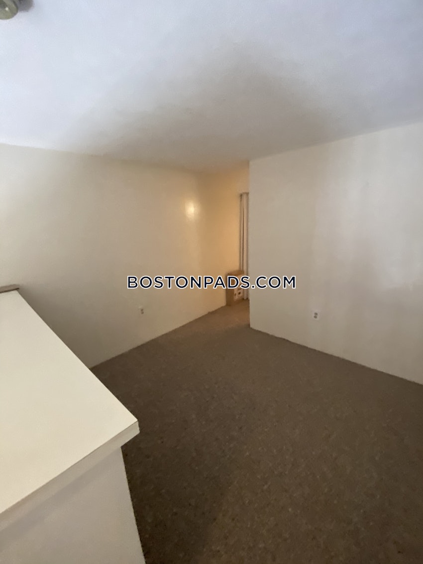 BOSTON - SOUTH BOSTON - ANDREW SQUARE - 1 Bed, 1 Bath - Image 2