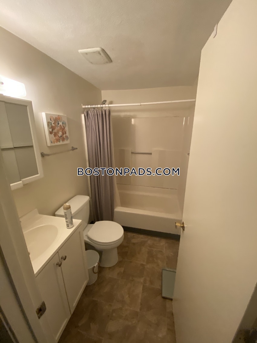 BOSTON - SOUTH BOSTON - ANDREW SQUARE - 1 Bed, 1 Bath - Image 12