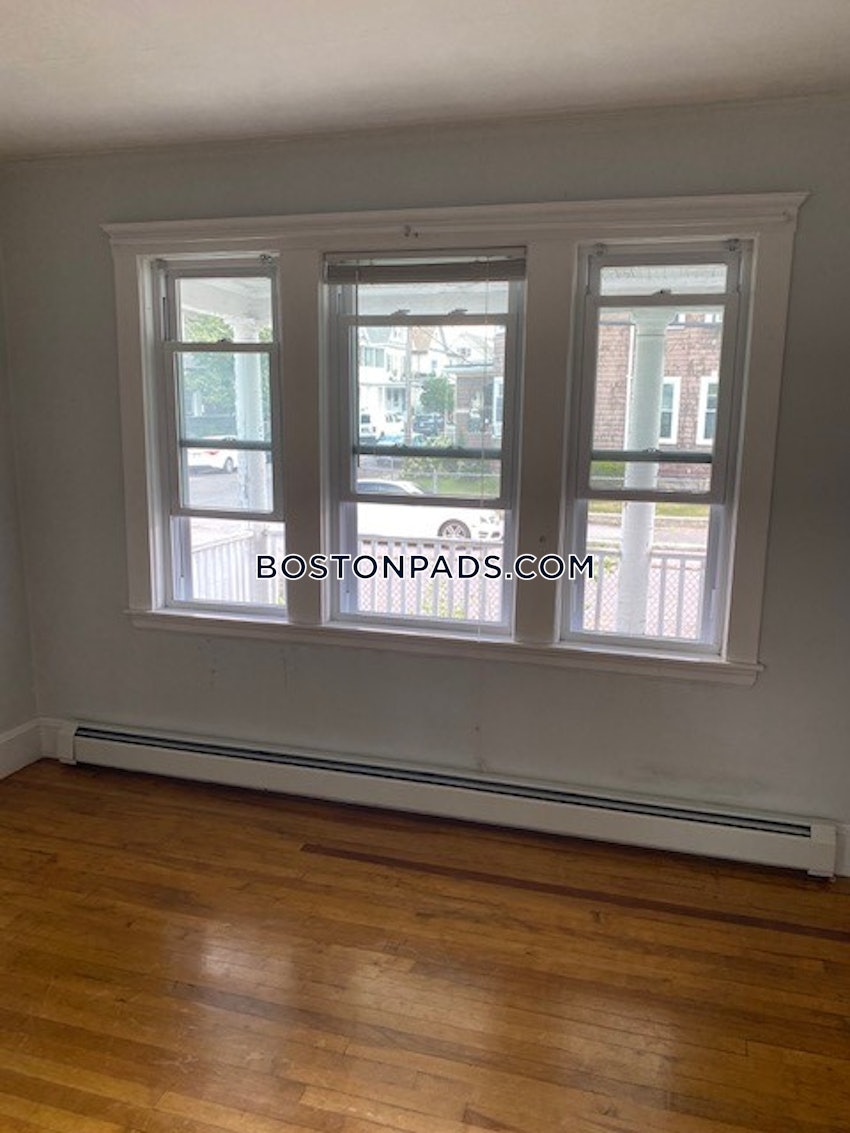 MEDFORD - TUFTS - 2 Beds, 1 Bath - Image 27