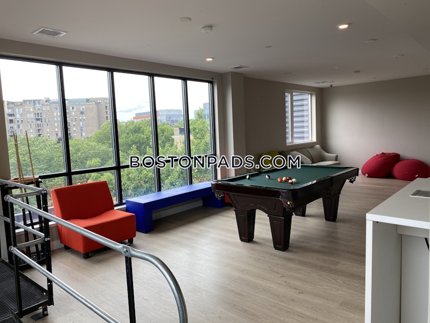 BOSTON - MISSION HILL - 3 Beds, 2 Baths - Image 36