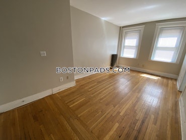 Boston - 1 Beds, 1 Baths