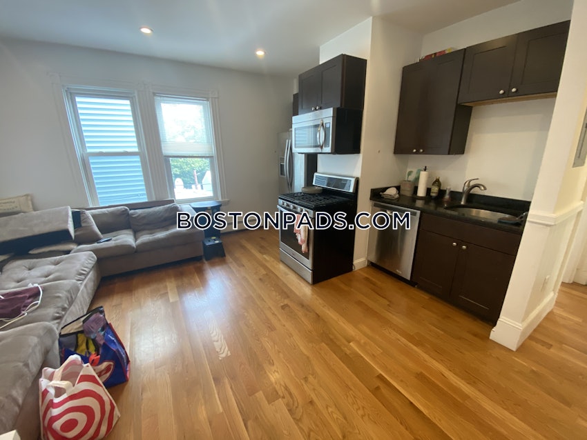 CAMBRIDGE - CENTRAL SQUARE/CAMBRIDGEPORT - 3 Beds, 1.5 Baths - Image 25