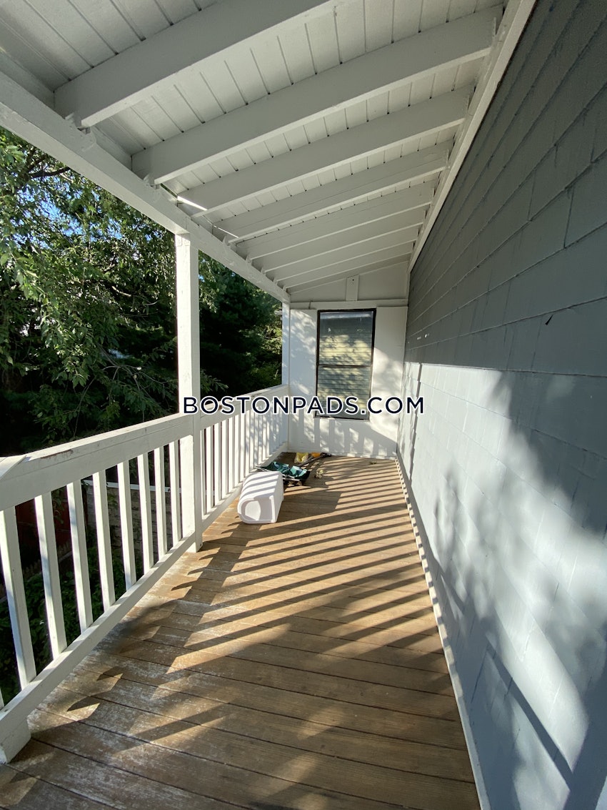 SOMERVILLE - TUFTS - 5 Beds, 2 Baths - Image 41