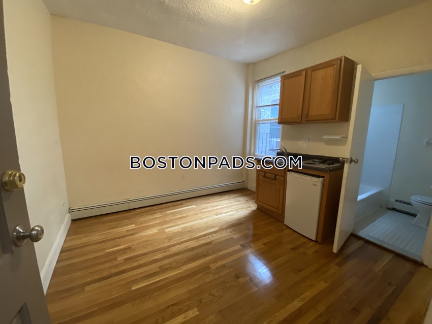 BOSTON - MISSION HILL - Studio , 1 Bath - Image 11