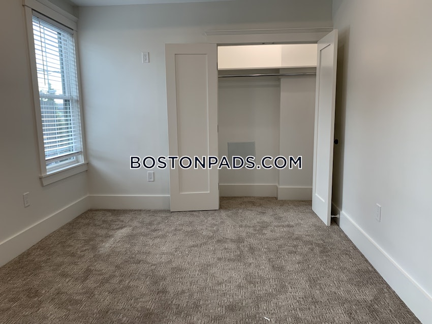 REVERE - 1 Bed, 1 Bath - Image 12