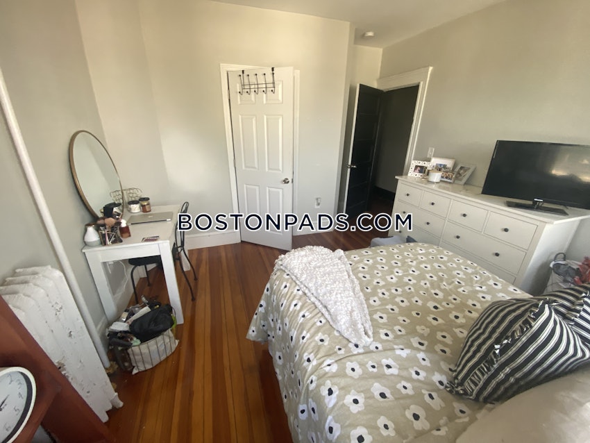 BOSTON - DORCHESTER - SAVIN HILL - 4 Beds, 2 Baths - Image 17