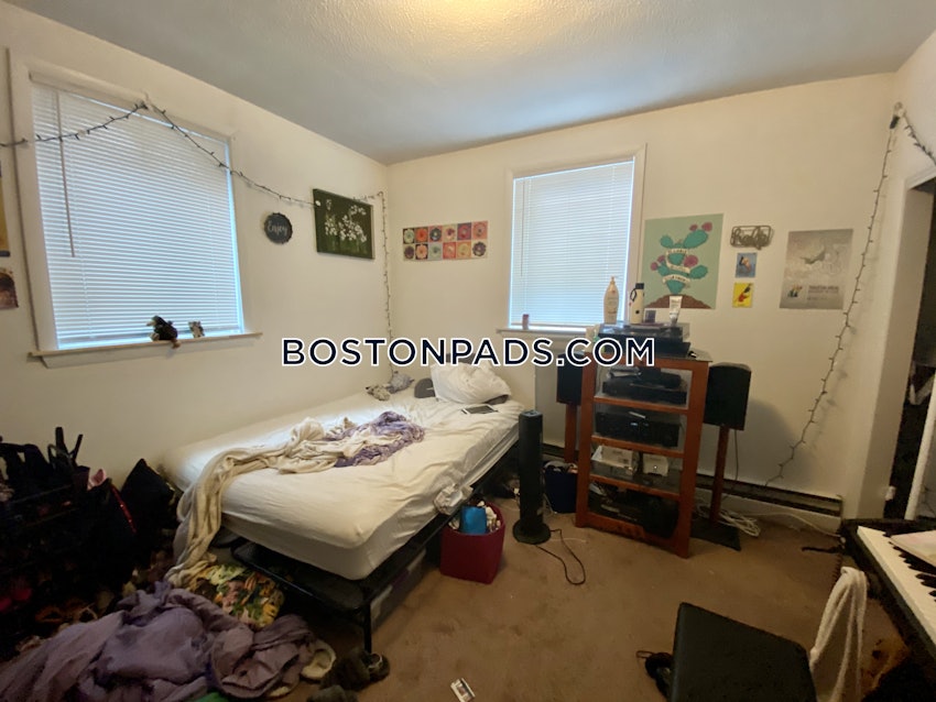 BOSTON - JAMAICA PLAIN - JAMAICA POND/PONDSIDE - 2 Beds, 1 Bath - Image 6