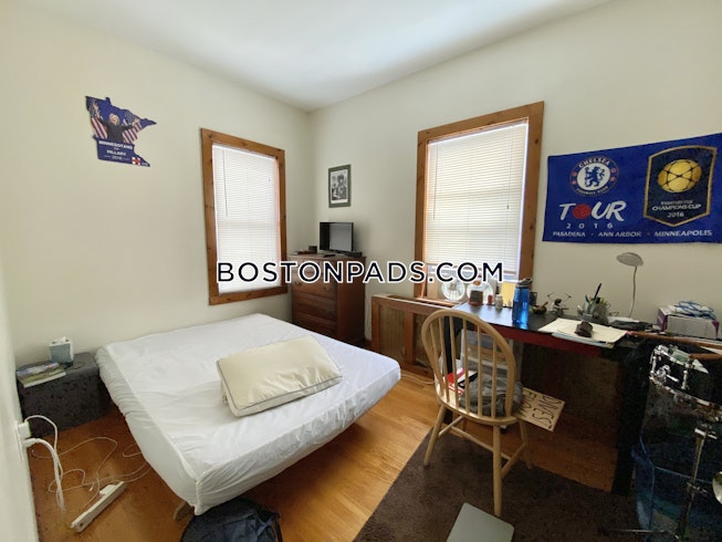 Boston - $2,750+ /mo