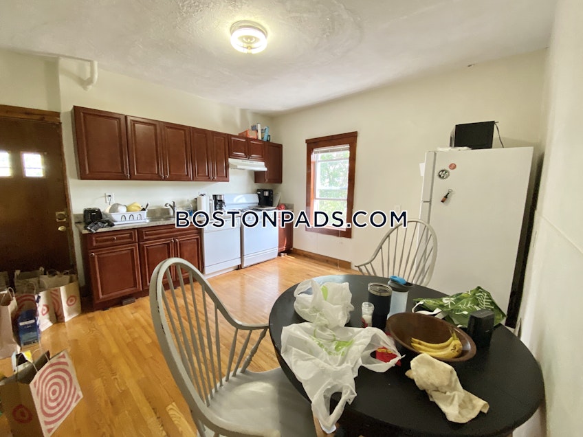 Boston - $2,750+ /month