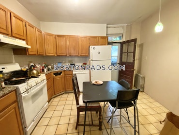 Boston - 2 Beds, 1 Baths