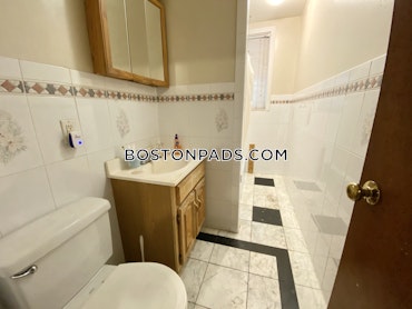 Boston - 4 Beds, 2 Baths