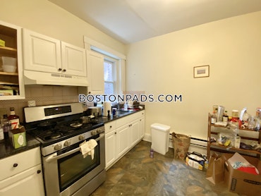 Boston - 0 Beds, 1 Baths