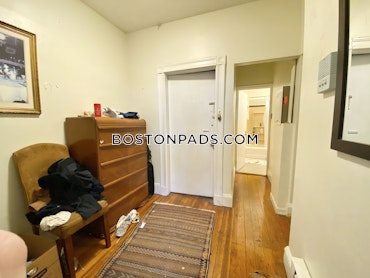 Boston - 0 Beds, 1 Baths