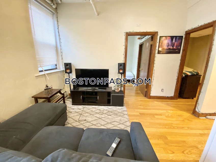 Boston - $3,500+ /month