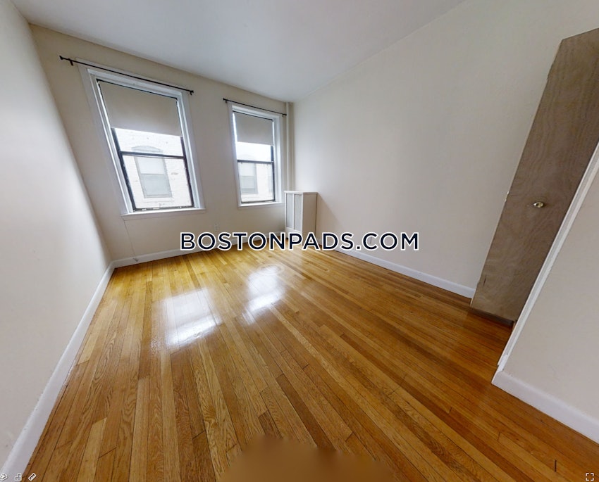 BOSTON - ALLSTON - 3 Beds, 1.5 Baths - Image 4