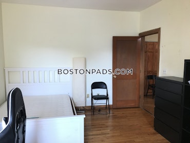 Boston - 2 Beds, 1 Baths