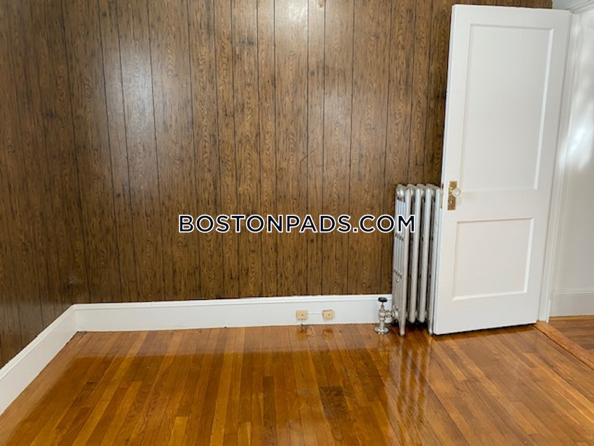 BOSTON - ROSLINDALE - 2 Beds, 1 Bath - Image 35