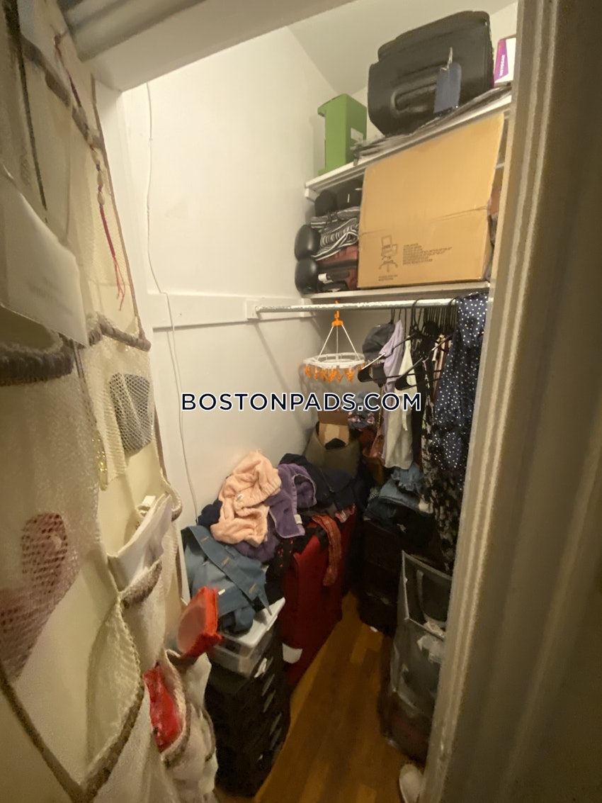 BOSTON - BRIGHTON - CLEVELAND CIRCLE - 4 Beds, 1 Bath - Image 22